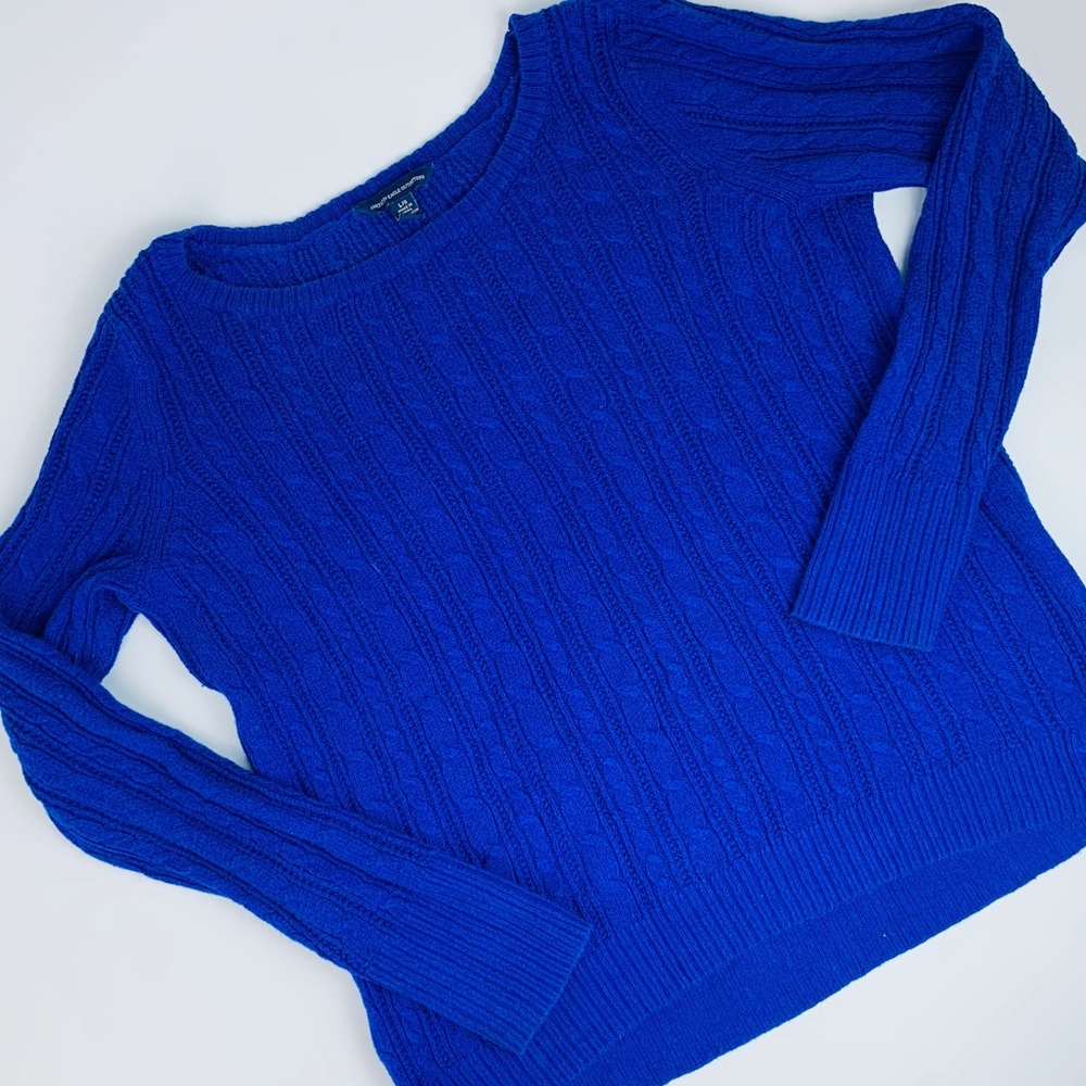 Women’s American Eagle Cable Knit Sweater, GUC L